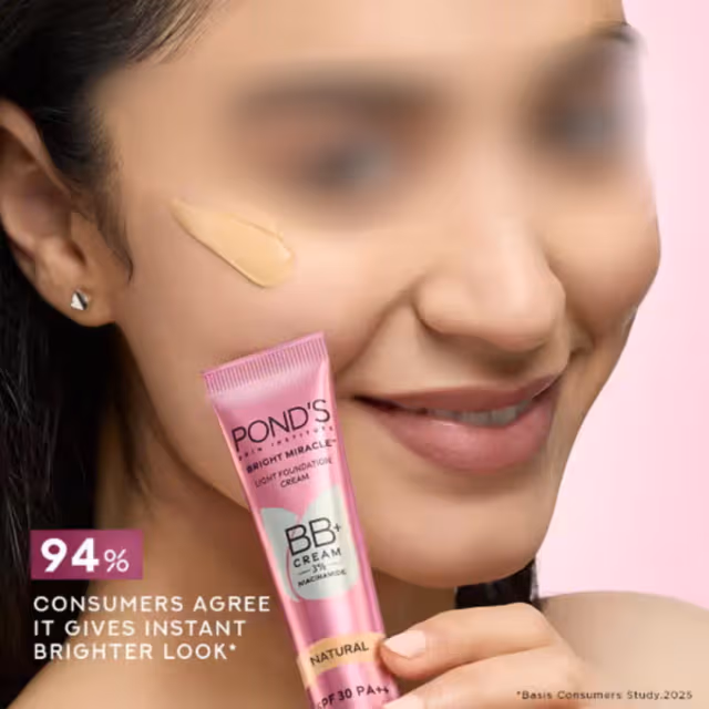 Pond's Bright Miracle BB+ Cream Light Foundation - Natural - Thumbnail